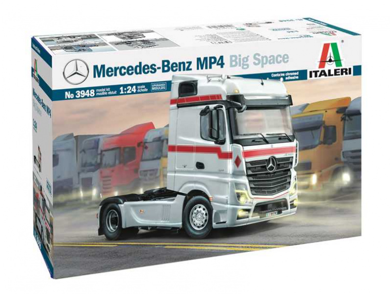 Mercedes-Benz MP4 Big Space (1:24) Italeri 3948 - Mercedes-Benz MP4 Big Space