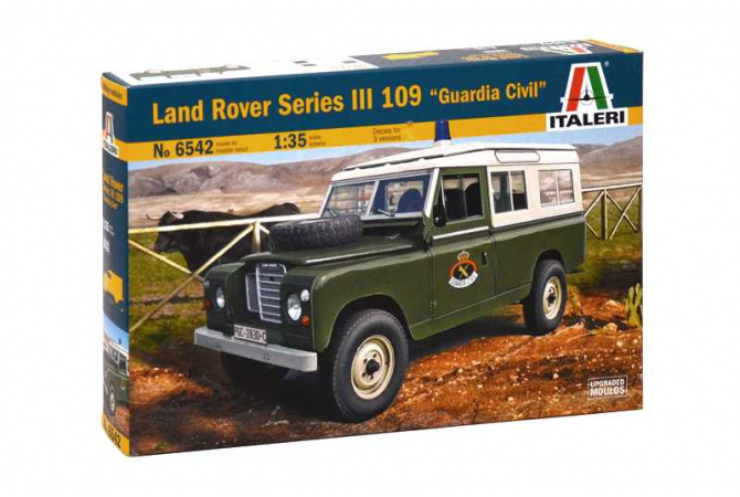 Model Kit auto 6542 – LAND ROVER III 109 „Guardia Civil“ (1:35)(1:35) Italeri 6542